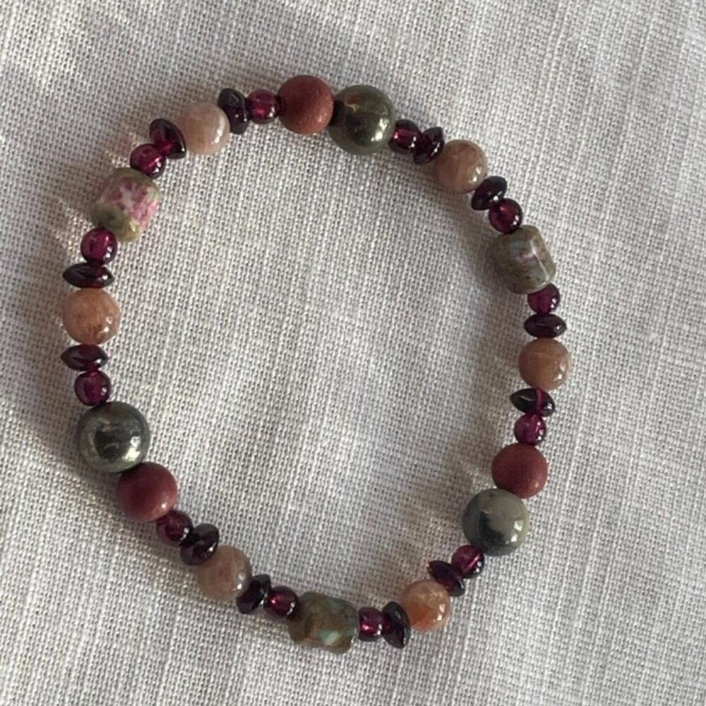 Crystal Bracelet Handmade with Garnet & Mookaite: "Supportive Cheer" Encourage